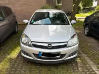 Gebraucht Opel Astra GTC 90 PS (66 kW) 2008 Silber Kleinwagen