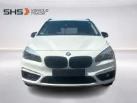 Gebraucht BMW 218 Basis 136 PS (100 kW) 2015 Weiß Van / Kleinbus