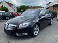 Gebraucht Opel Insignia Innovation 140 PS (102 kW) 2011 Braun Kombi