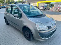 Gebraucht Renault Modus 101 PS (74 kW) 2011 Gold Van / Kleinbus