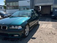 Gebraucht BMW 328 193 PS (141 kW) 1997 Grün Limousine