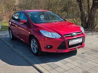 Gebraucht Ford Focus SYNC Edition 101 PS (74 kW) 2014 Rot Limousine