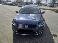 Second-hand VW Passat Highline 150 CP (110 kW) 2014 Albastru Break