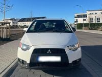 Gebraucht Mitsubishi Colt 75 PS (55 kW) 2012 Weiß Kleinwagen