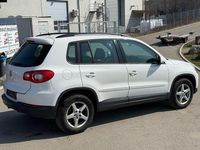 Gebraucht VW Tiguan 140 PS (102 kW) 2009 Weiß SUV