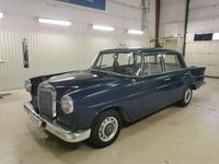 Gebraucht Mercedes 190 90 PS (66 kW) 1962 Blau Limousine