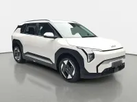 Neu Kia EV3 Air 150 kW (204 PS) 2026 Schneeweiss SUV