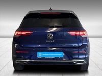 Gebraucht VW Golf VIII Move 131 PS (96 kW) 2023 Blau (h7 atlantic blue metallic) Limousine