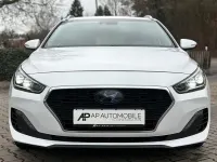 Gebraucht Hyundai i30 Trend 136 PS (100 kW) 2019 Weiß Kombi