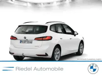 Gebraucht BMW 220 Active Tourer 170 PS (125 kW) 2025 Alpinweiß Van / Kleinbus