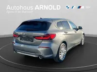 Gebraucht BMW 120 Advantage 178 PS (130 kW) 2023 Skyscraper grau Kleinwagen