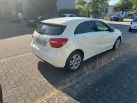 Gebraucht Mercedes A200 156 PS (114 kW) 2013 Weiß Kleinwagen