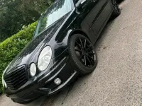 Gebraucht Mercedes E240 177 PS (130 kW) 2003 Schwarz Limousine