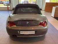 Gebraucht BMW Z4 Sport Line 177 PS (130 kW) 2007 Stratusgrau Cabrio