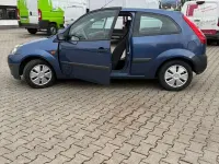 Gebraucht Ford Fiesta Ambiente 60 PS (44 kW) 2005 Blau Kleinwagen