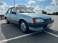 Gebraucht Opel Rekord 110 PS (80 kW) 1983 Silber Limousine