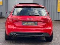 Gebraucht Audi A4 S-Line 170 PS (125 kW) 2011 Rot Kombi