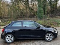 Second-hand Audi A1 90 CP (66 kW) 2015 Negru Hatchback
