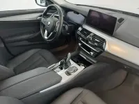 Gebraucht BMW 520 Performance 190 PS (139 kW) 2023 Schwarz Kombi