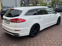 Gebraucht Ford Mondeo Titanium 180 PS (132 kW) 2019 Weiß Limousine