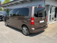 Gebraucht Peugeot Traveller 150 PS (110 kW) 2018 Braun Van / Kleinbus