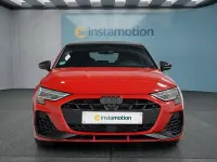 Gebraucht Audi S3 333 PS (244 kW) 2026 Rot Limousine