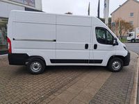 Gebraucht Peugeot Boxer 140 PS (102 kW) 2025 Weiß Van