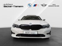 Gebraucht BMW 320e 204 PS (150 kW) 2021 Alpinweiß uni Limousine
