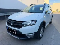 Gebraucht Dacia Sandero Stepway 90 PS (66 kW) 2016 Weiß Limousine