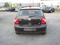 Gebraucht VW Polo 64 PS (47 kW) 2004 Schwarz Kleinwagen