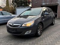 Gebraucht Opel Astra S 131 PS (96 kW) 2012 Grau Kombi