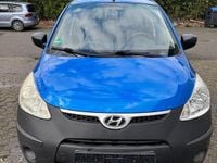 Gebraucht Hyundai i10 67 PS (49 kW) 2010 Blau Kleinwagen