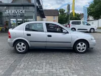 Gebraucht Opel Astra 75 PS (55 kW) 1999 Silber Limousine