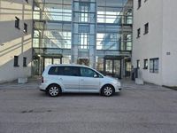 Gebraucht VW Touran Highline 105 PS (77 kW) 2009 Silber Van / Kleinbus