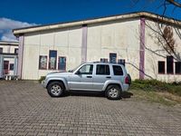 Gebraucht Jeep Cherokee Sport 150 PS (110 kW) 2003 Silber SUV