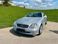 Second-hand Mercedes SLK200 2001 Argintiu Cabrio