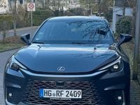 Gebraucht Lexus LBX E-FOUR 136 PS (100 kW) 2024 Grau SUV