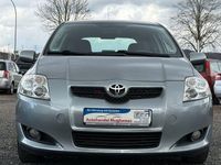 Gebraucht Toyota Auris Team 97 PS (71 kW) 2008 Silber Kleinwagen