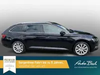 Gebraucht Skoda Superb Style 200 PS (147 kW) 2023 Blackmagic perleffekt Kombi