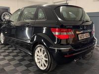 Gebraucht Mercedes B200 140 PS (102 kW) 2008 Schwarz Van / Kleinbus