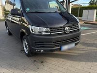 Gebraucht VW Transporter 114 PS (83 kW) 2017 Schwarz Van