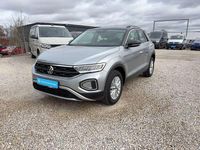 Gebraucht VW T-Roc Life 116 PS (85 kW) 2024 Pyritsilber SUV
