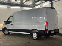 Gebraucht Ford Transit Trend 131 PS (96 kW) 2023 Weiß Limousine