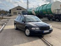 Second-hand Audi A4 Sport 150 CP (110 kW) 1997 Albastru Break