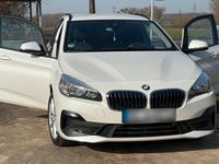 Gebraucht BMW 225 iPerformance 224 PS (164 kW) 2018 Weiß Van / Kleinbus