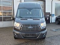 Gebraucht Ford Transit Trend 170 PS (125 kW) 2018 Grau Van / Kleinbus