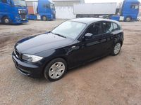 Gebraucht BMW 116 122 PS (89 kW) 2009 Schwarz Kleinwagen