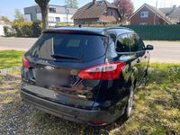 Używany Ford Focus Titanium 125 KM (91 kW) 2013 Czarny Kombi