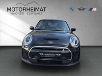 Gebraucht Mini Cooper SE Classic 135 kW (184 PS) 2022 Midnight black metallic Kleinwagen