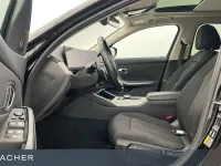 Gebraucht BMW 320e 204 PS (150 kW) 2022 Schwarz uni Kombi